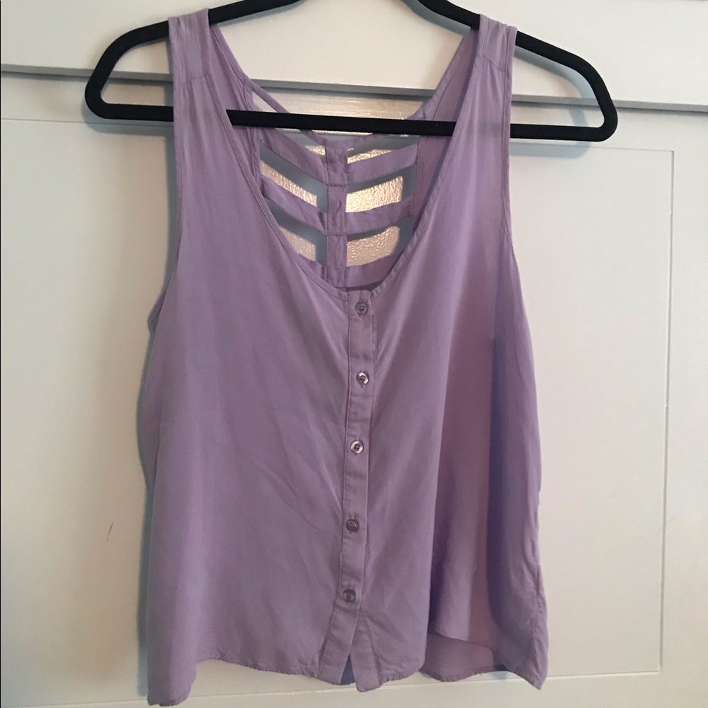 Liliac Tank